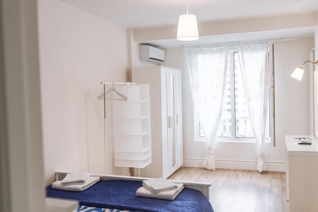 River View - Old City Apartment Bucharest Exterior photo